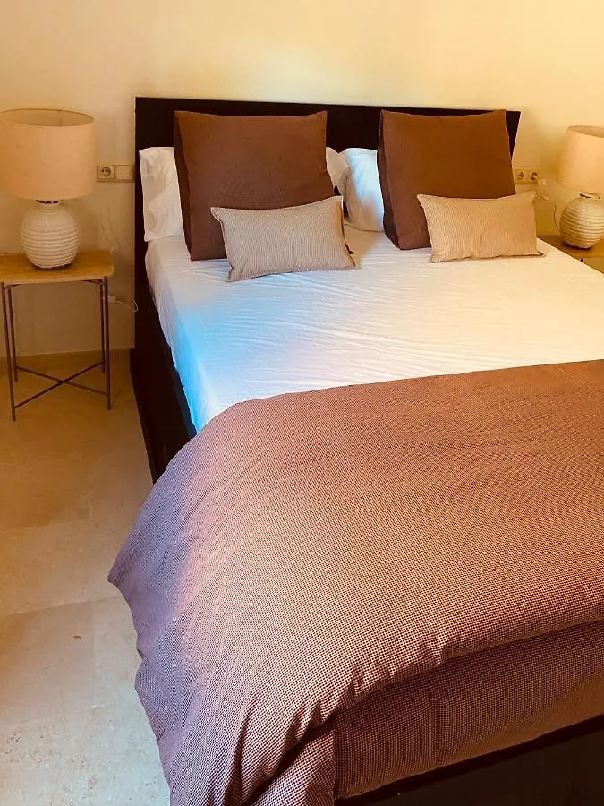 Lagos De Santa Maria Luxury Apartment Isabel Марбелья